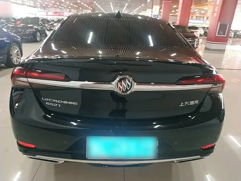 Buick LaCrosse — миниатюра 6