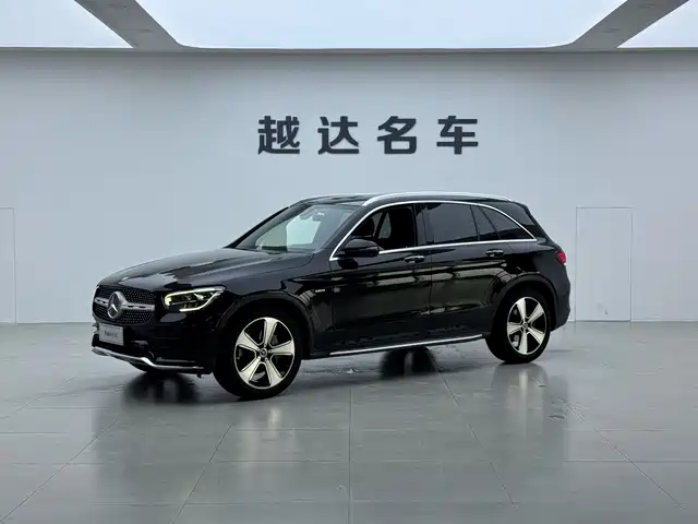 2022 Mercedes-Benz GLC