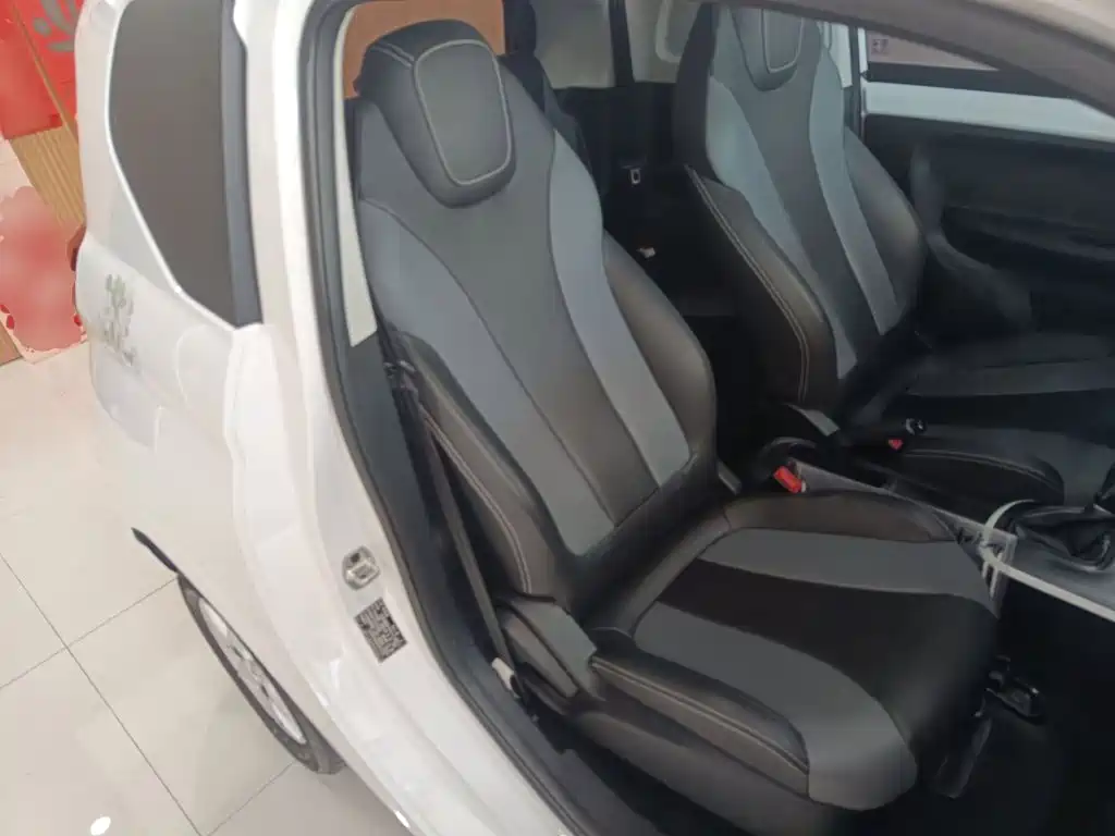 Roewe Clever — миниатюра 25