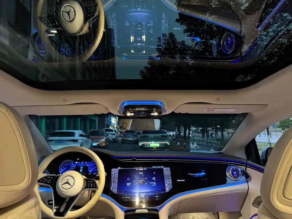 Mercedes-Benz EQS — миниатюра 8