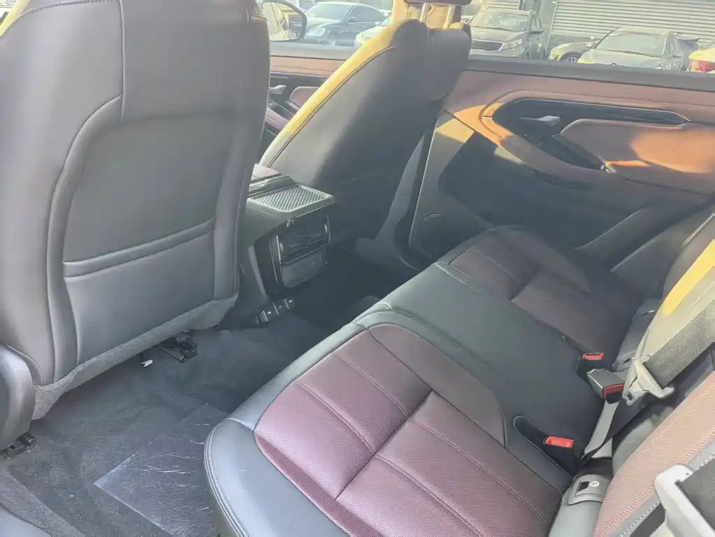 LAND ROVER RANGE ROVER AURORA