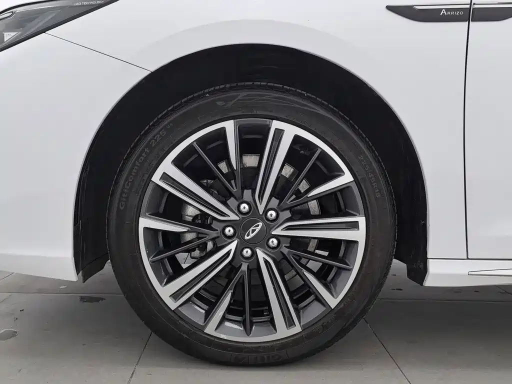 Chery Arrizo 8 — миниатюра 17