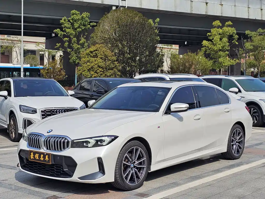 BMW 3 Series 2023