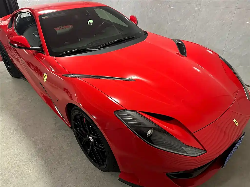 Ferrari 812 2017 6.5L Superfast