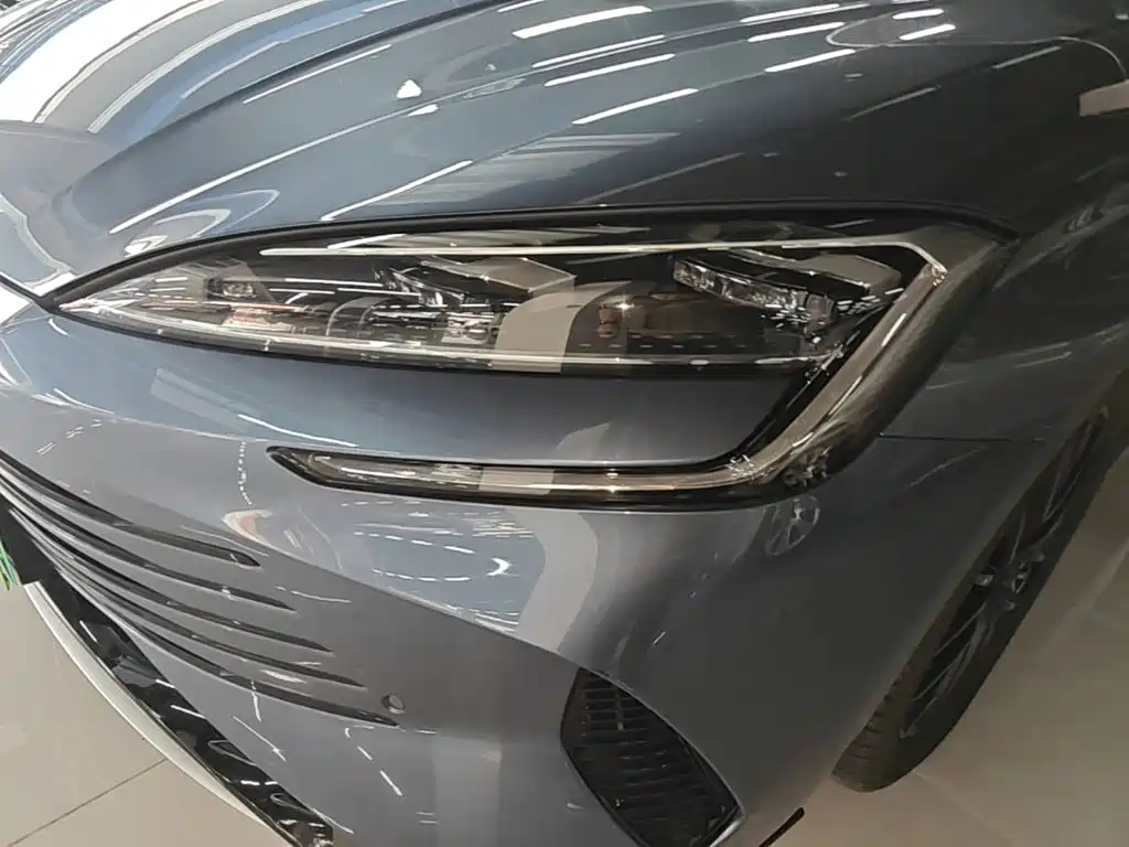 BYD Seal — миниатюра 24