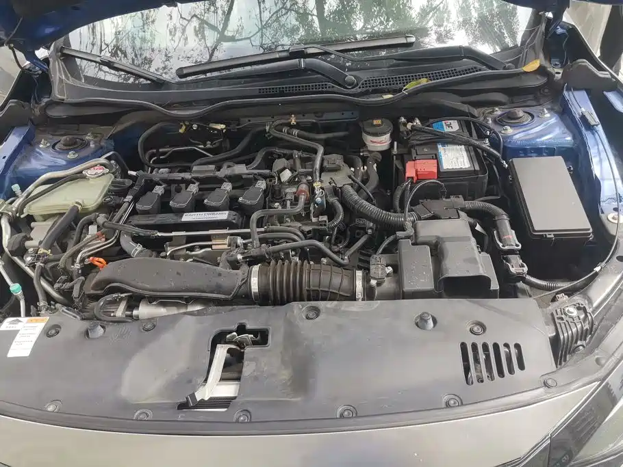 Honda Civic — миниатюра 10