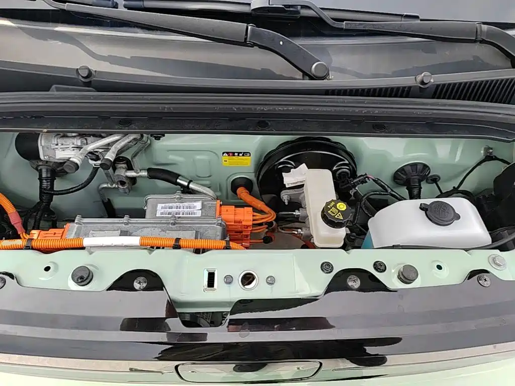 Wuling MINIEV — миниатюра 20