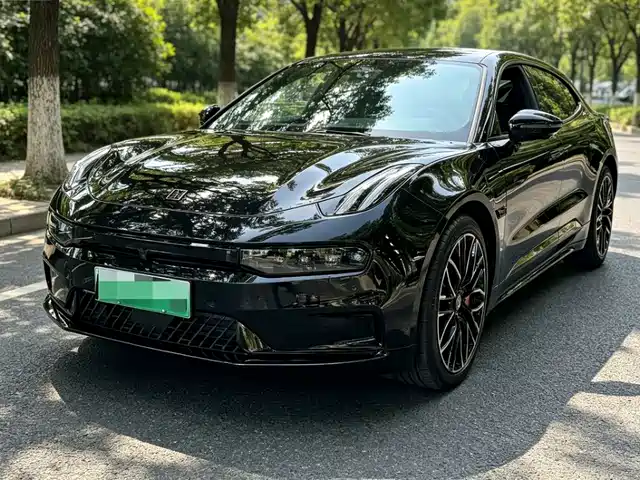 2023 Zeekr 001