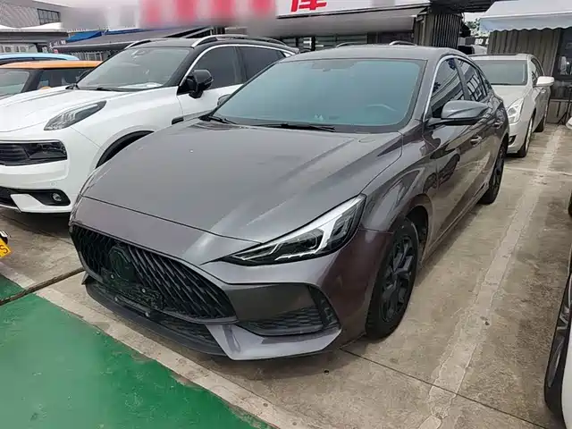 2022 MG 5