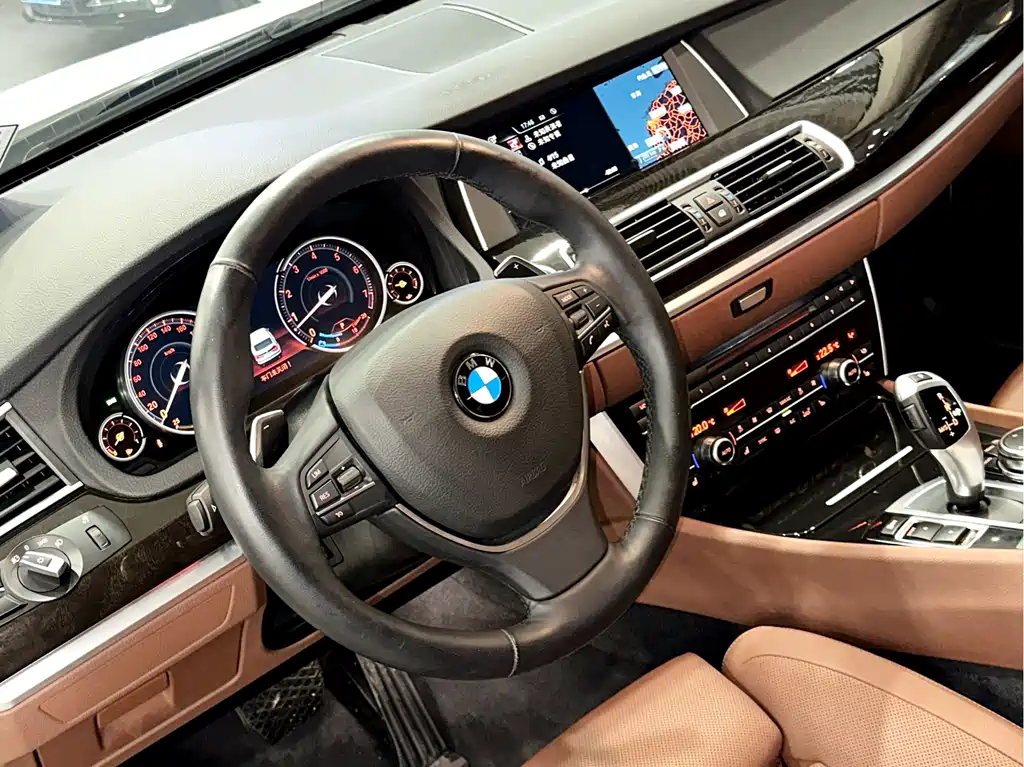 BMW 5 Series GT 5 GT 2014 535i xDrive