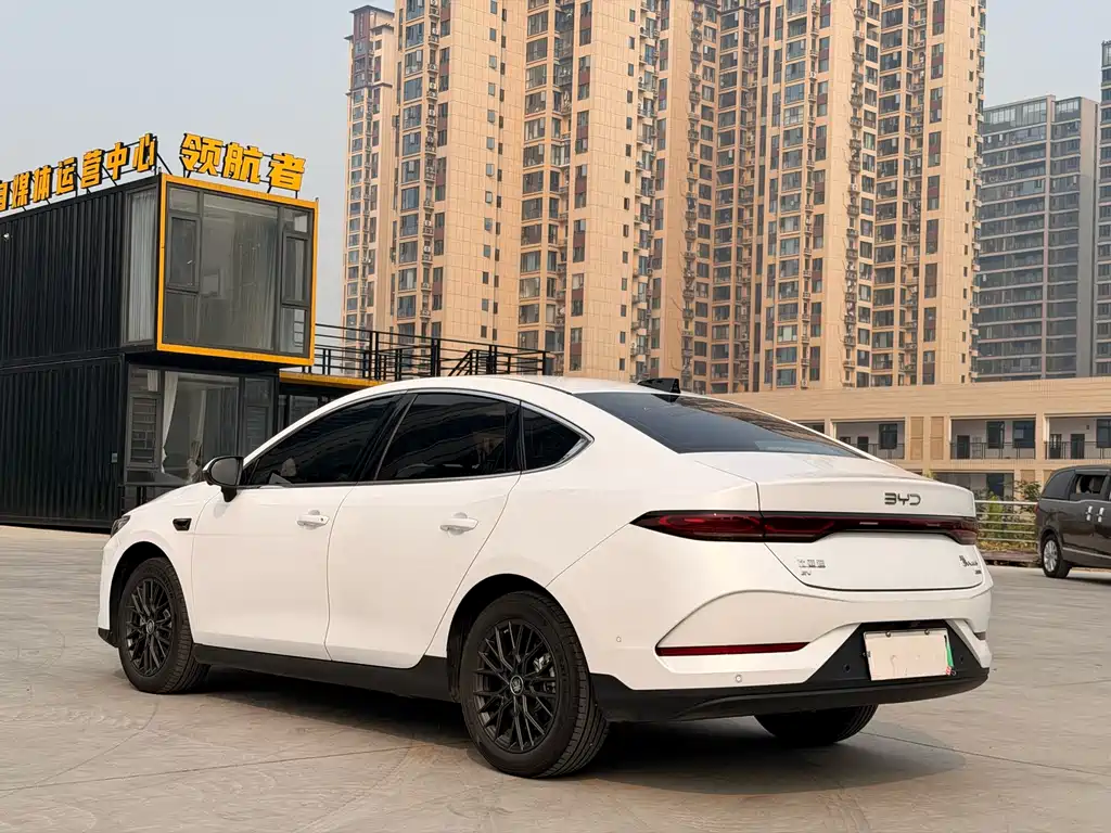 BYD Qin PLUS — миниатюра 6