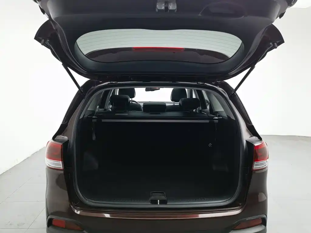 Kia Sorento — миниатюра 16