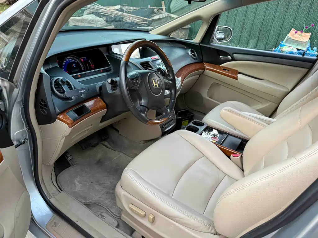 Honda Odyssey — миниатюра 4