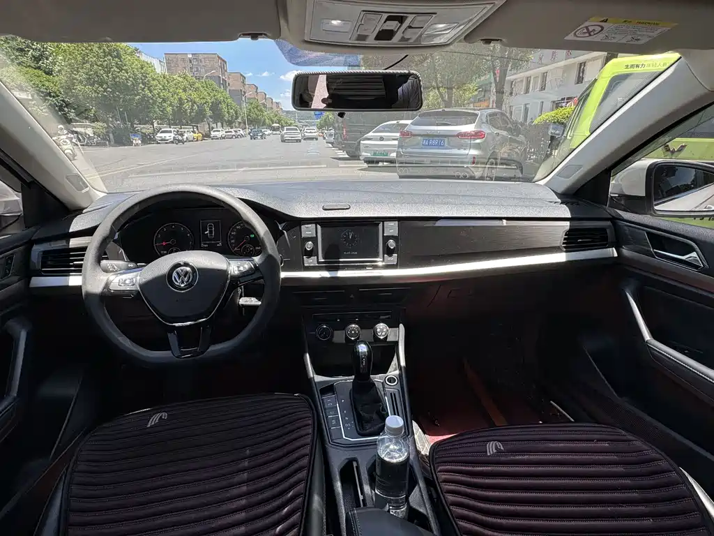 Volkswagen Lavida 2019 1.5L AT Comfort VI
