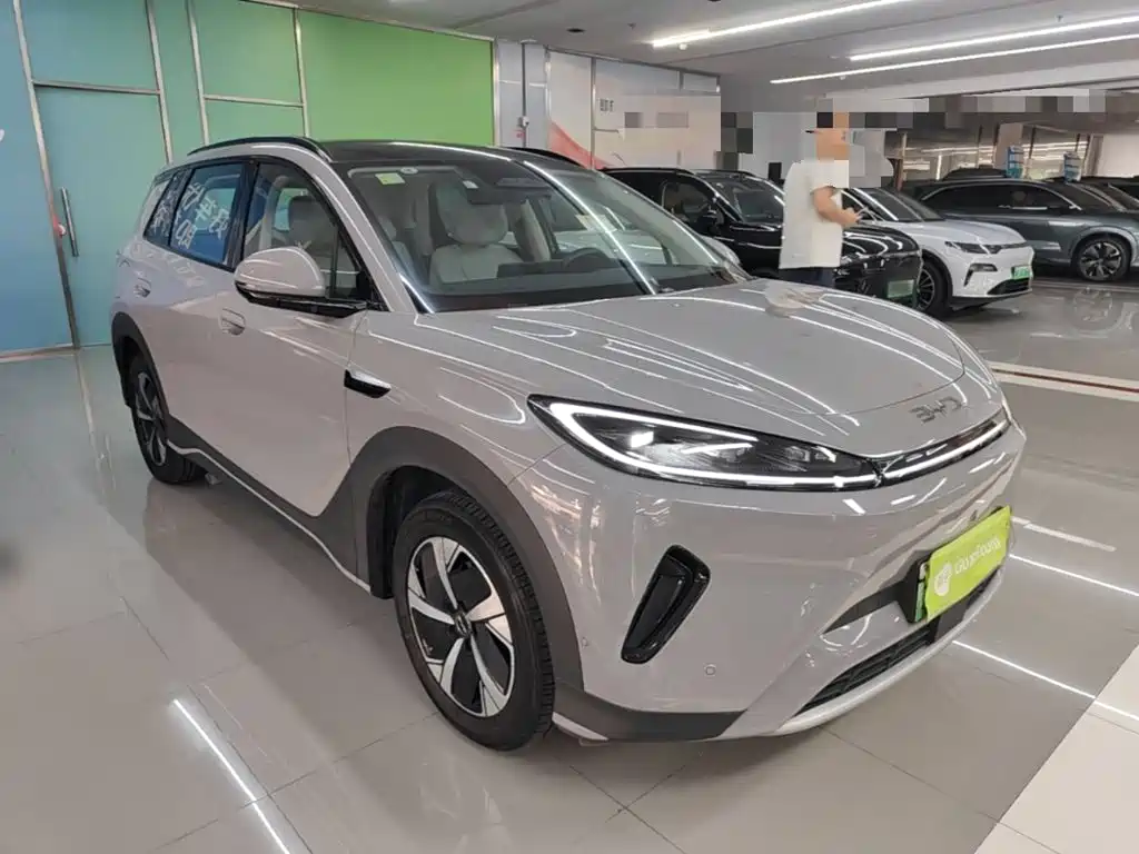 BYD 05 EV 2025 520KM