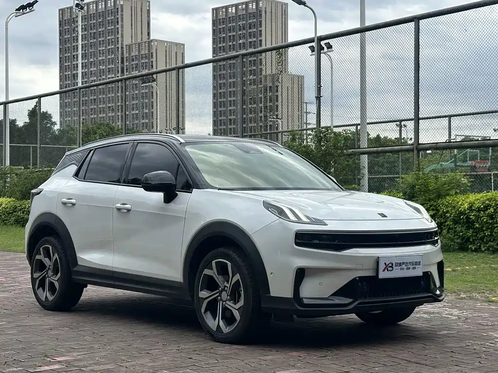 Lynk & Co 06 — миниатюра 4