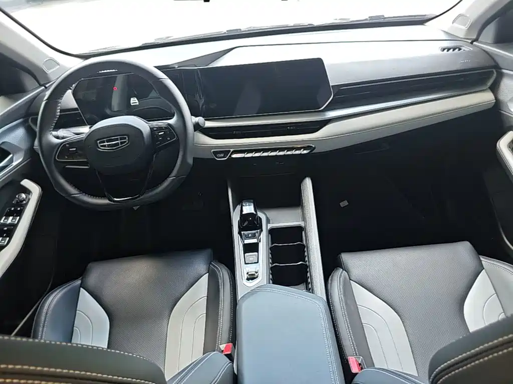 Geely Binrui — миниатюра 10