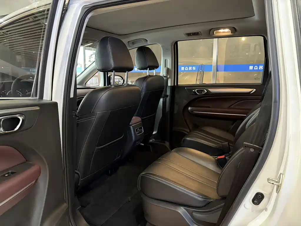 GAC Motor Trumpchi M6 — миниатюра 5