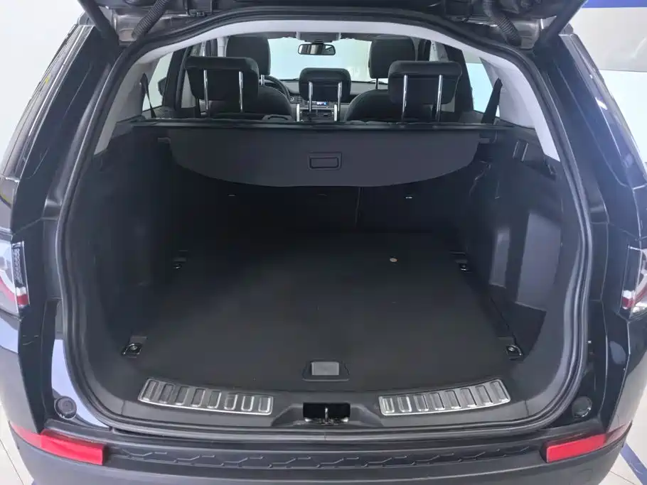 Land Rover Discovery Sport — миниатюра 4