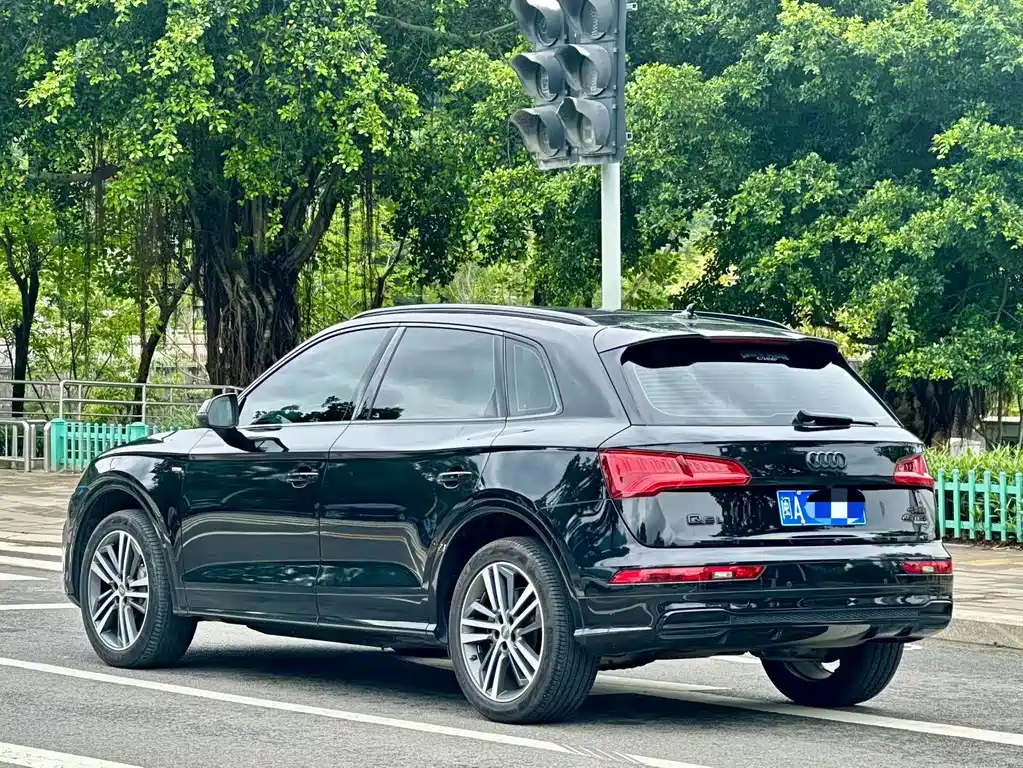 Audi Q5L 2020 45 TFSI Premium Fashion