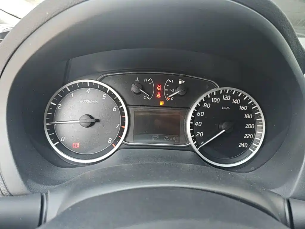 Nissan Sylphy — миниатюра 12