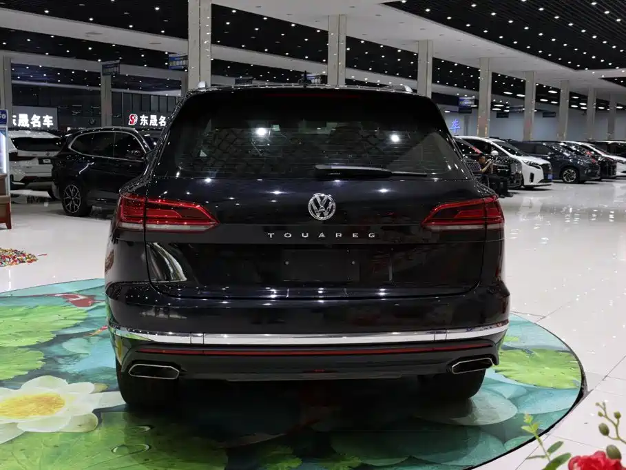 Volkswagen Touareg 2021 2.0TSI