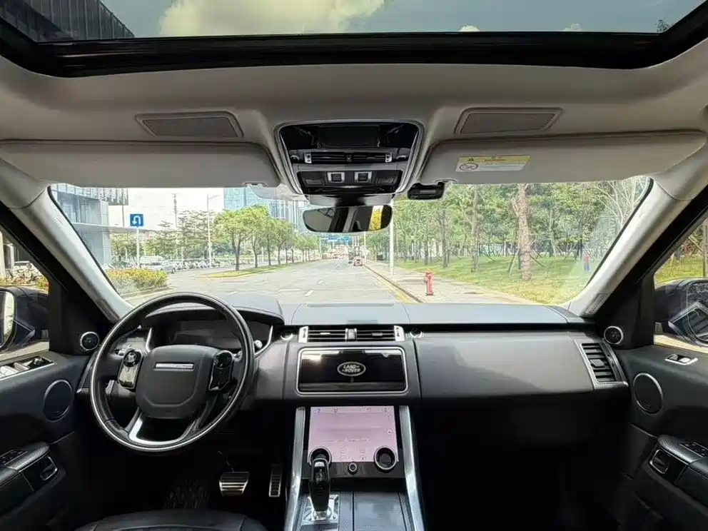 Land Rover Range Rover Sport 2019 3.0 L6 HSE DYNAMIC