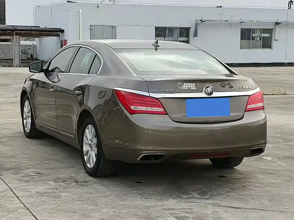 Buick LaCrosse 2013 2.4L SIDI Luxury Comfort