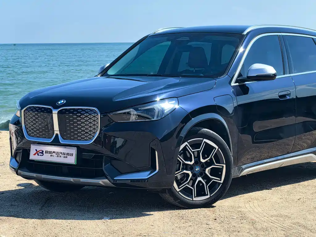 BMW iX1 — миниатюра 5