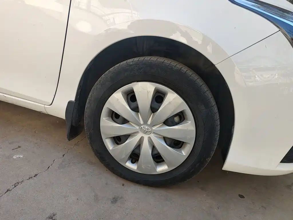Toyota Yaris L — миниатюра 25