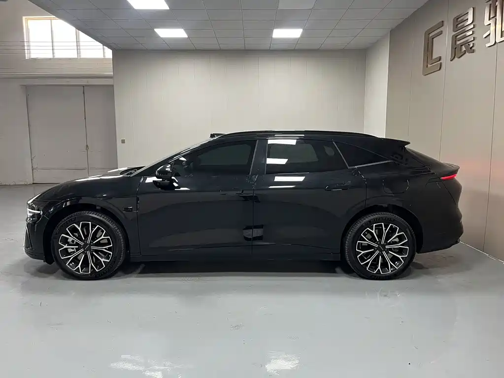 Zeekr 007GT — миниатюра 18