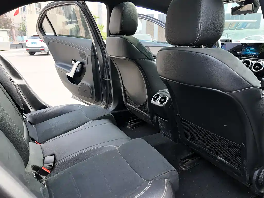 MERCEDES-BENZ A CLASS