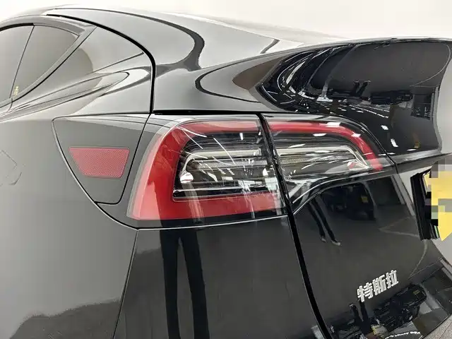 Tesla Model Y — фотографии объявления, Фото 19
