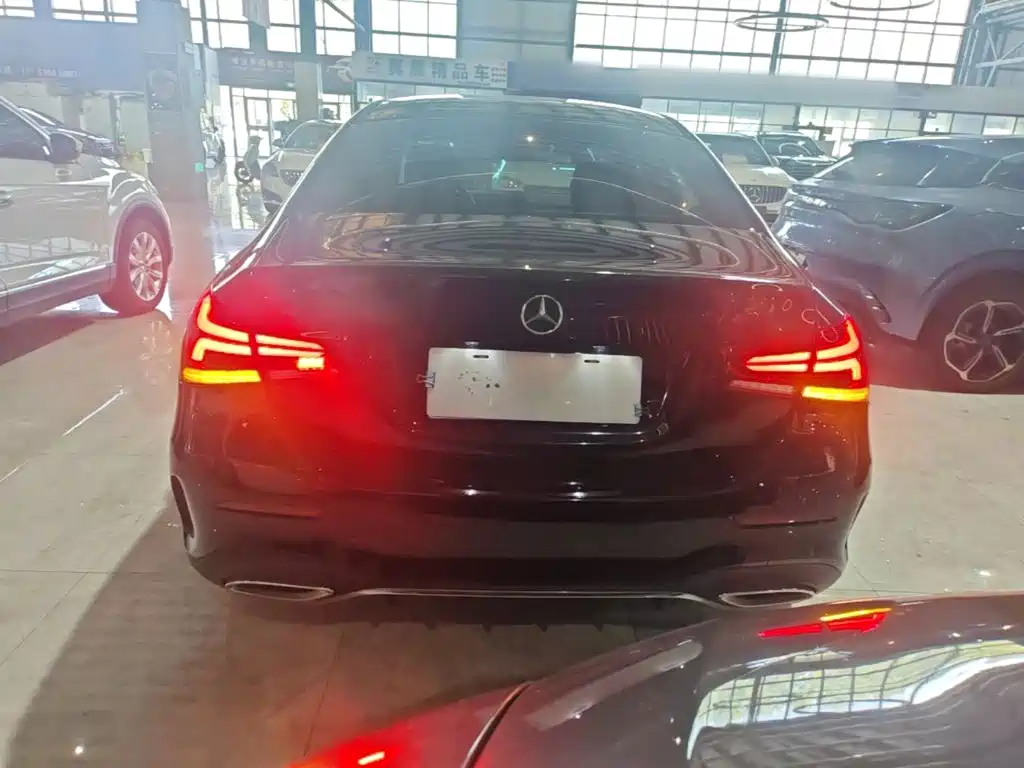 Mercedes-Benz A-Class — миниатюра 6