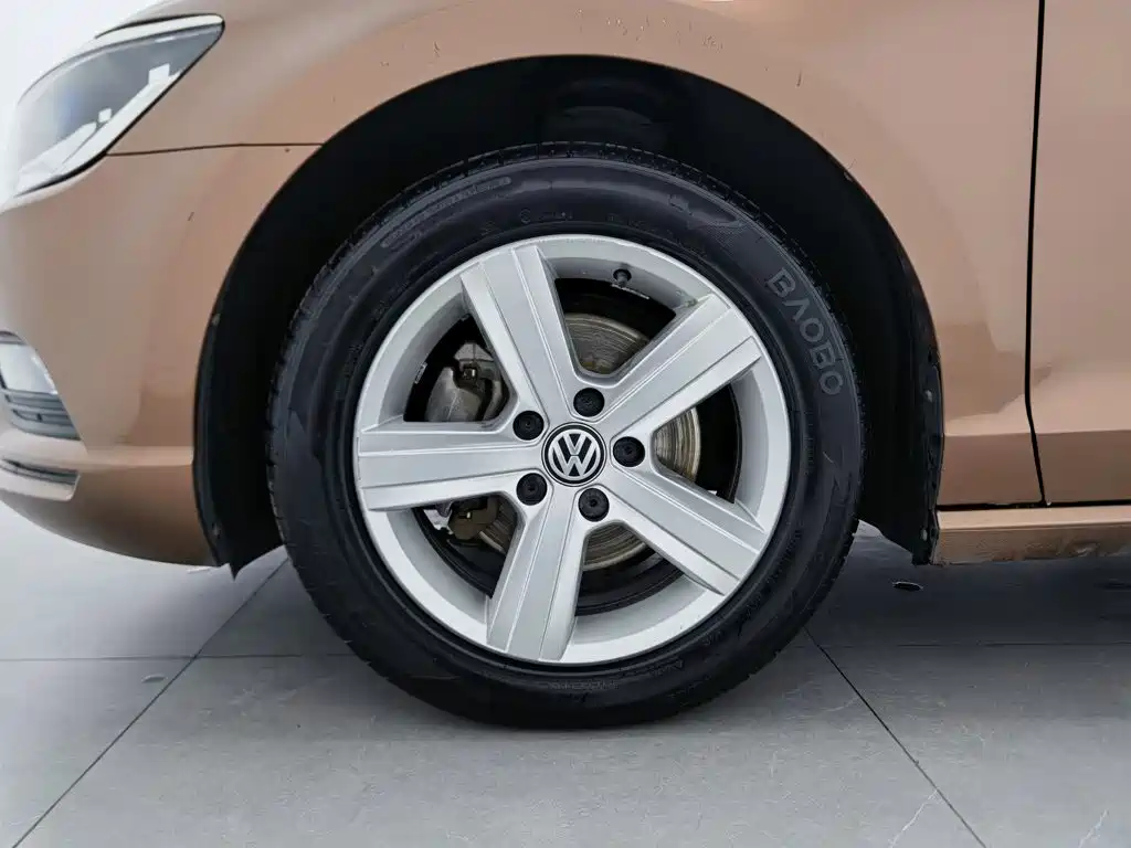 Volkswagen Lamando — миниатюра 17