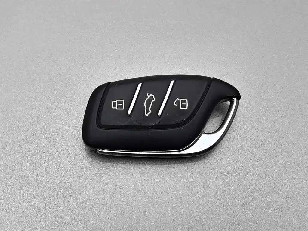 Roewe RX5 New Energy — миниатюра 19