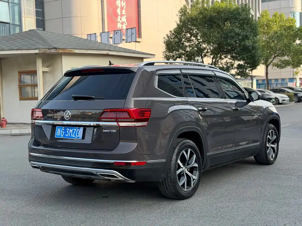 Volkswagen Teramont — миниатюра 15