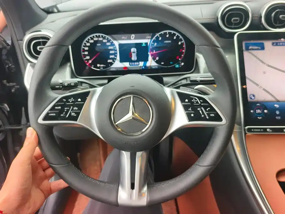 Mercedes-Benz GLC — миниатюра 15