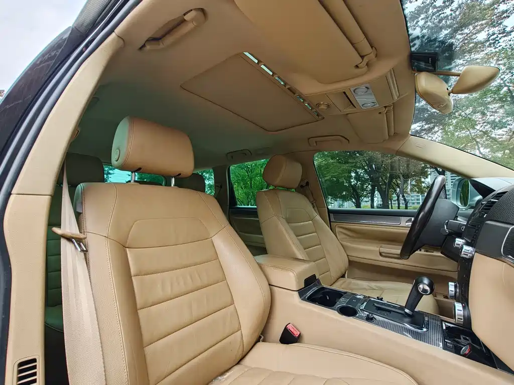 Volkswagen Touareg — миниатюра 13