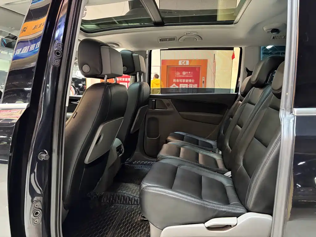 Volkswagen Sharan — миниатюра 5