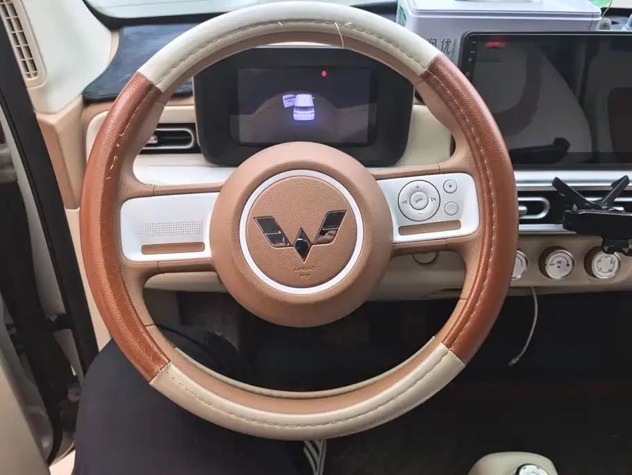 Wuling MINIEV — миниатюра 15