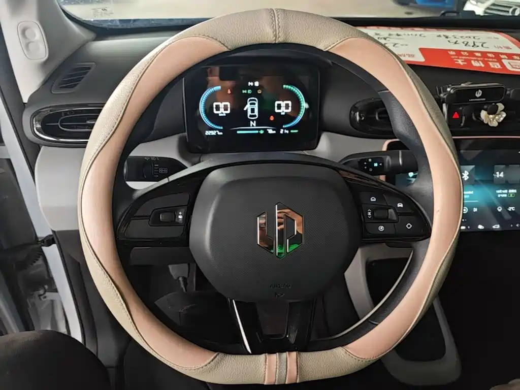 Leapmotor Leapmotor T03 — миниатюра 11