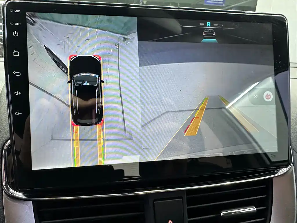 TOYOTA YARIS L ZHIXUAN