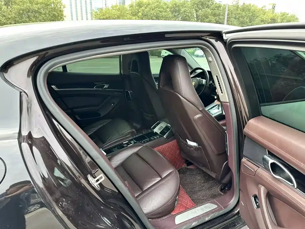 Porsche Panamera — миниатюра 14