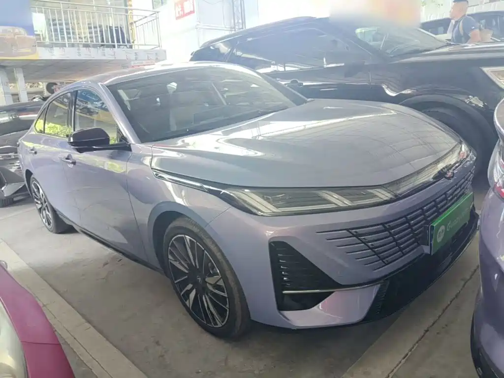 Changan Eado — миниатюра 4