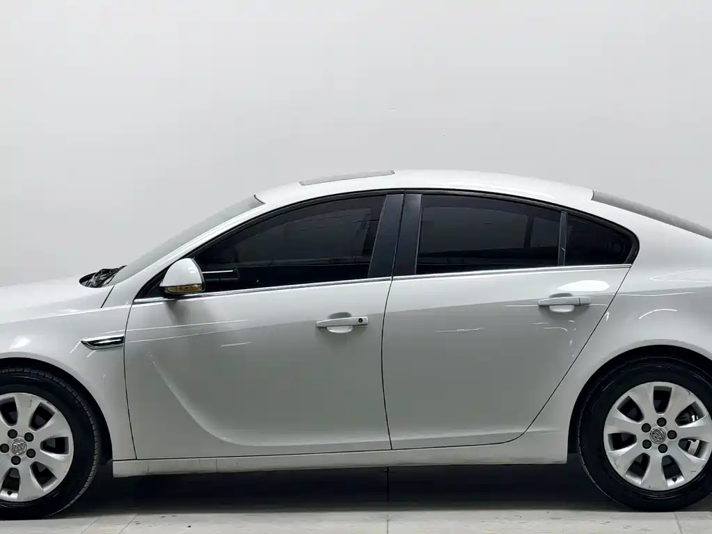 Buick Regal — миниатюра 7