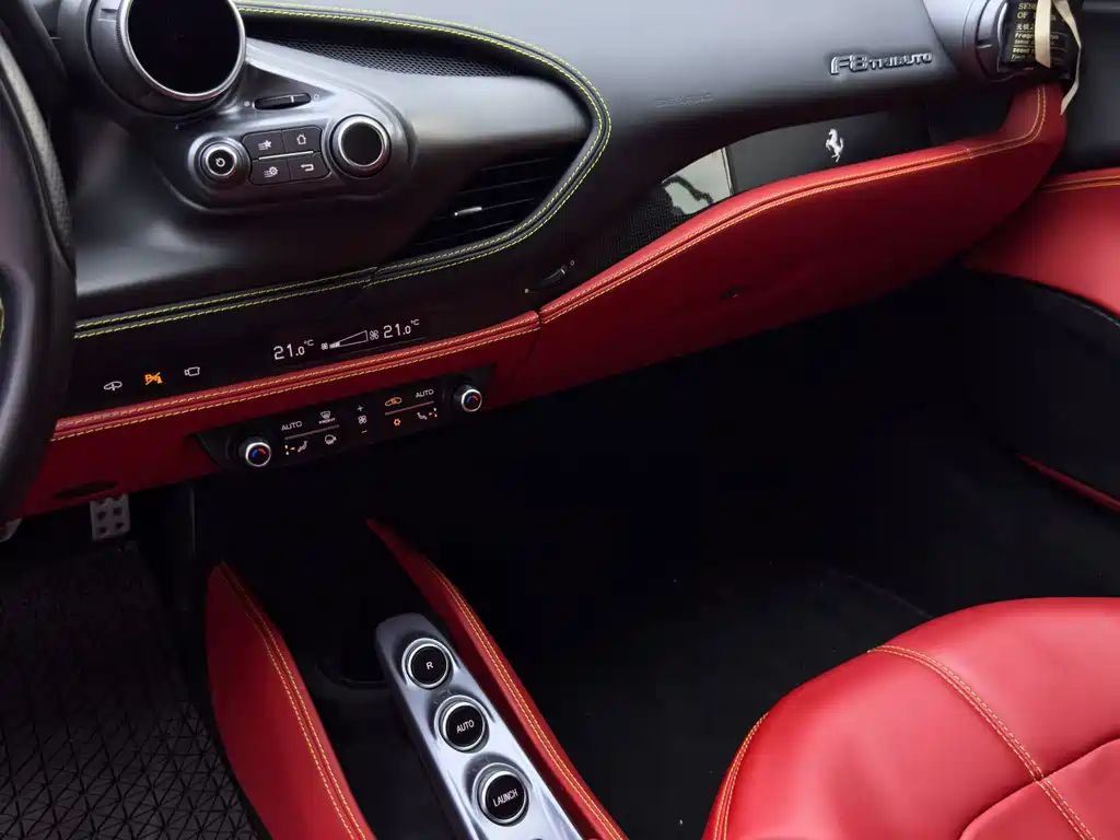 Ferrari F8 — миниатюра 22