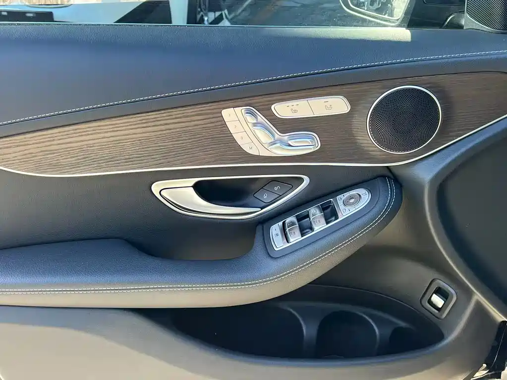 Mercedes-Benz GLC 2022 GLC 260 L 4MATIC Luxury