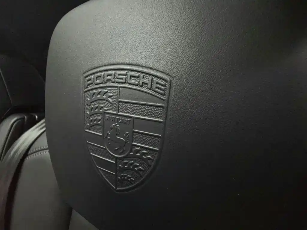 Porsche Cayenne — миниатюра 15