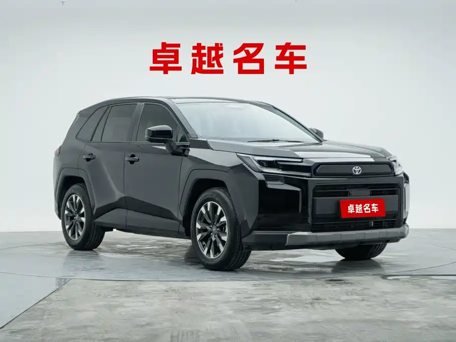 Toyota RAV4 — миниатюра 5